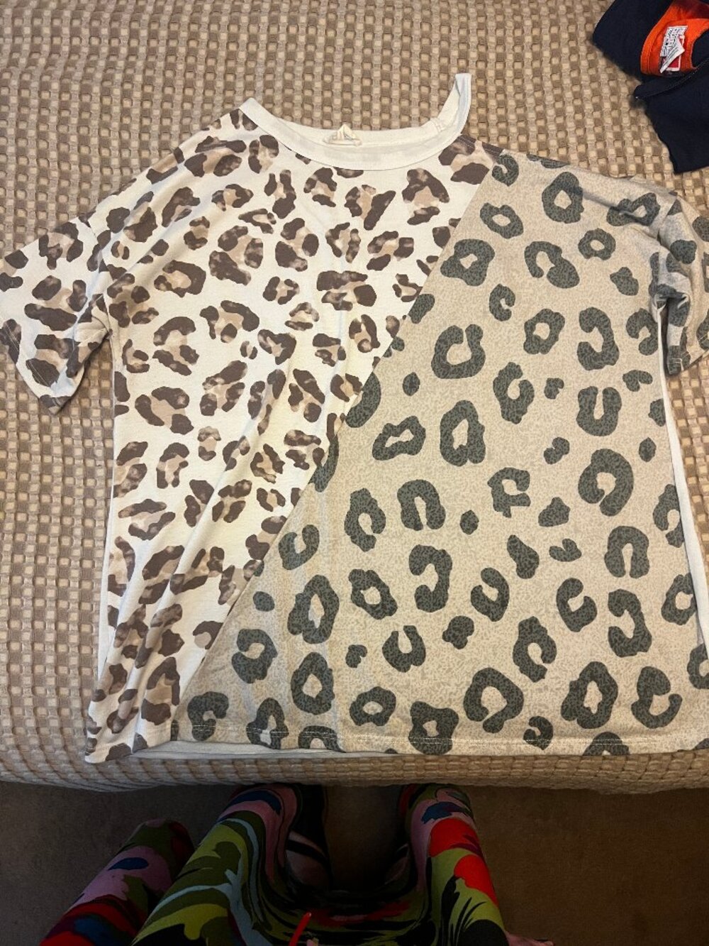 Bibi Short Sleeve Top Leopard Print with Open Shoulder Detail Size XL